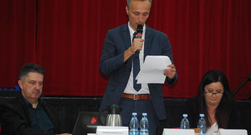 Sprzedadzą i kupią, czyli decyzje radnych w Raciążu