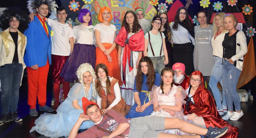 W bajkach zamieszali, czyli dzień teatru w Raciążu