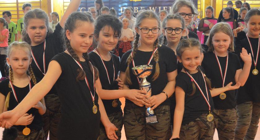 Skorp Dance Studio wytańczył kolejne medale i puchary