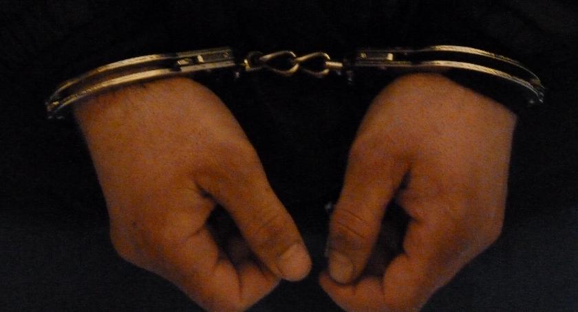 Posiedzi za jazdę po pijanemu i znęcanie się nad rodzicami