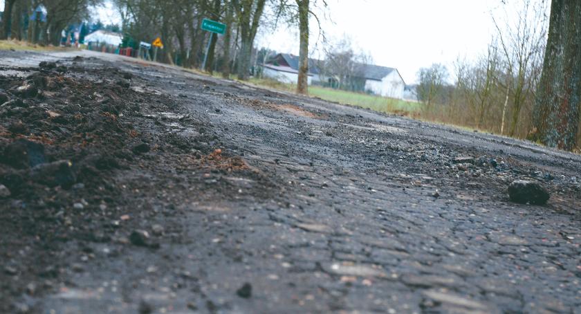 Mieszkańcy Królewa z petycją o drogę