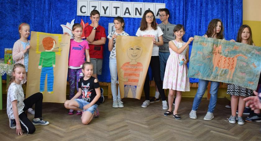 Głośne czytanie w Królewie