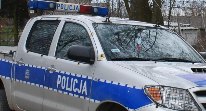 Zmarł mężczyzna znaleziony w łóżku z obrażeniami głowy - to było pobicie?