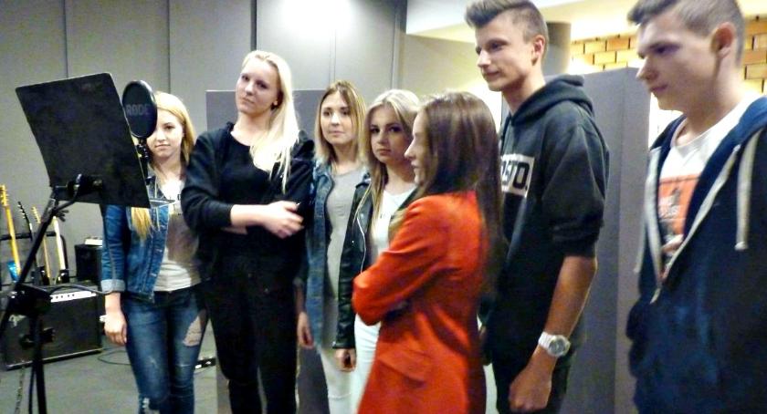 Uczniowie klasy policyjnej z Czerwińska nakręcili teledysk