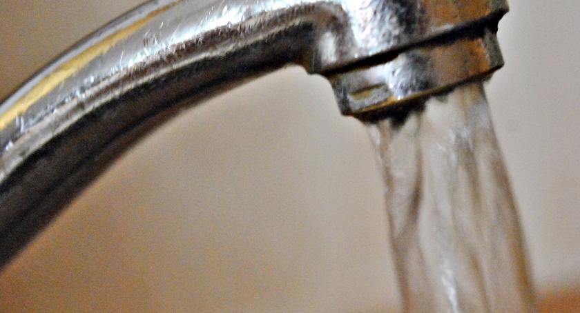 Problem z wodą w gminach: Płońsk i Załuski