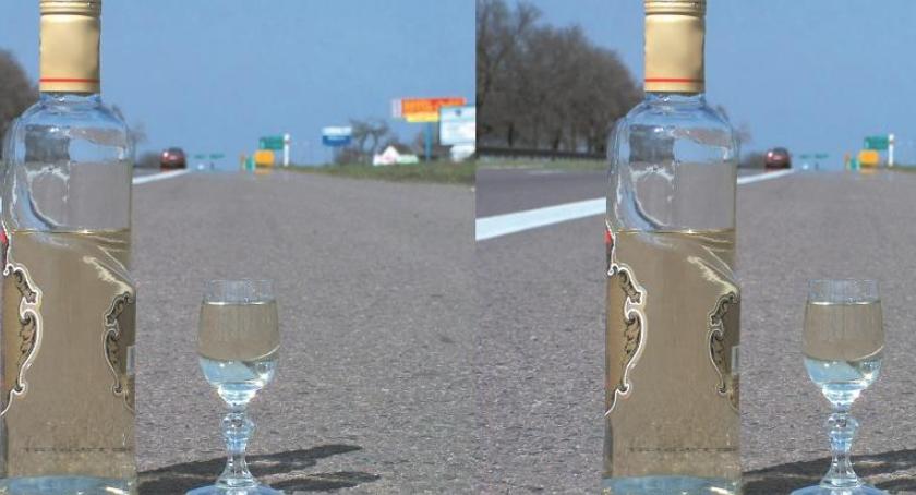 Bez dokumentów, ale… z promilami