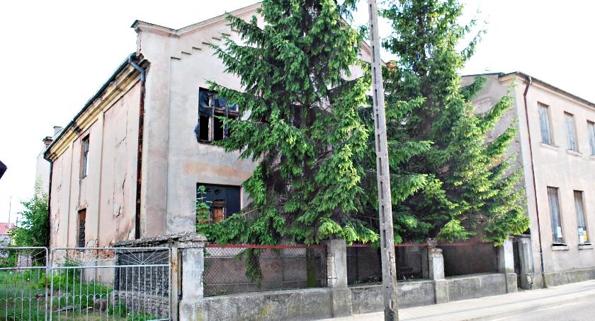 Po synagodze, teraz czas na cmentarz
