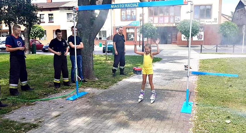 Kurtyna dla ochłody raciążan