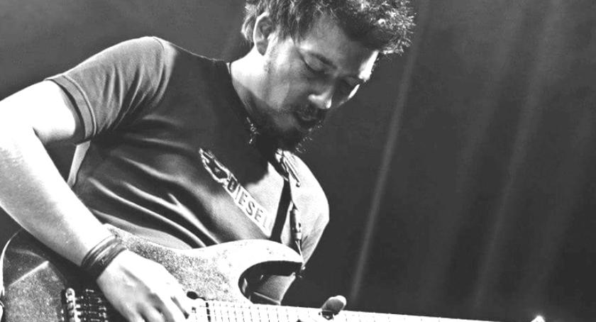 Wieczór gitarowy z Kubą Szostakiem