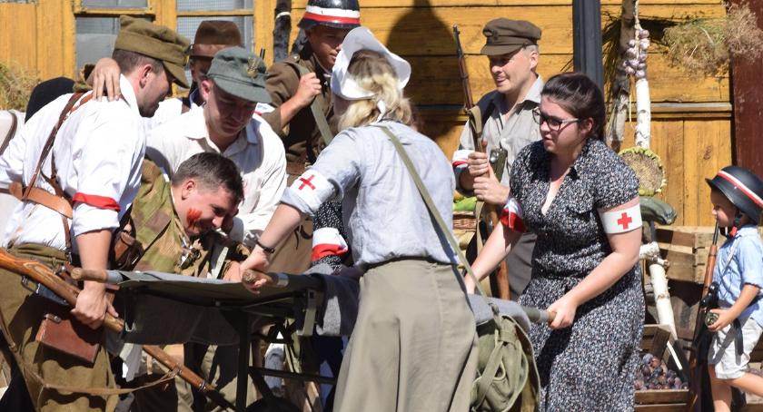 Wzruszająca inscenizacja walk powstańczych w Raciążu