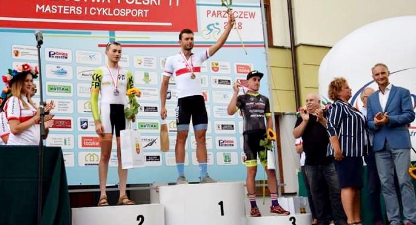 Podwójny mistrz Polski mastersów w kolarstwie