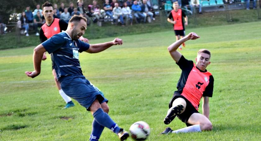 Po walce na całego derby dla Sony