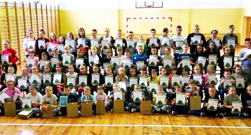 Wygrało Gralewo - prawie 15 ton makulatury! 
