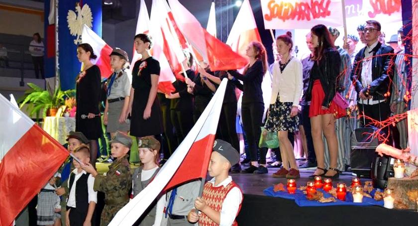 Świętowanie niepodległości – SP Czerwińsk