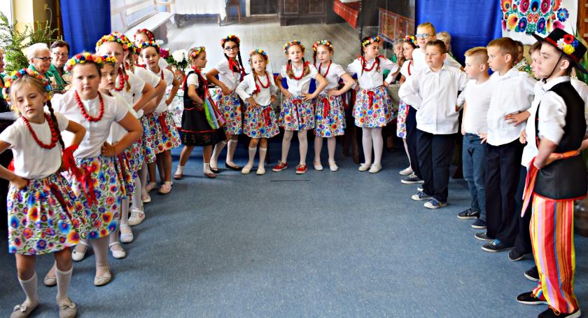 Ziemia Płońska Niepodległej – dzieci z SP Stróżewo