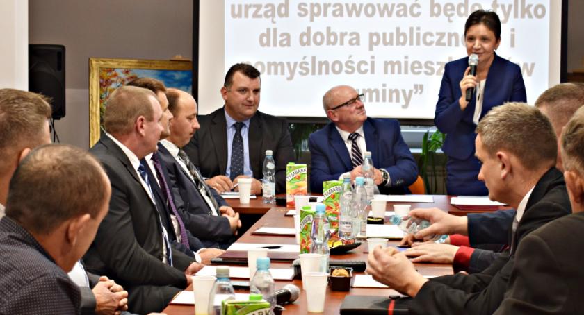 Ruszają nowe kadencje w samorządach – Naruszewo