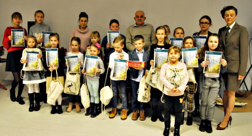 Leśne wędrówki - nagrodzono laureatów konkursu Nadleśnictwa