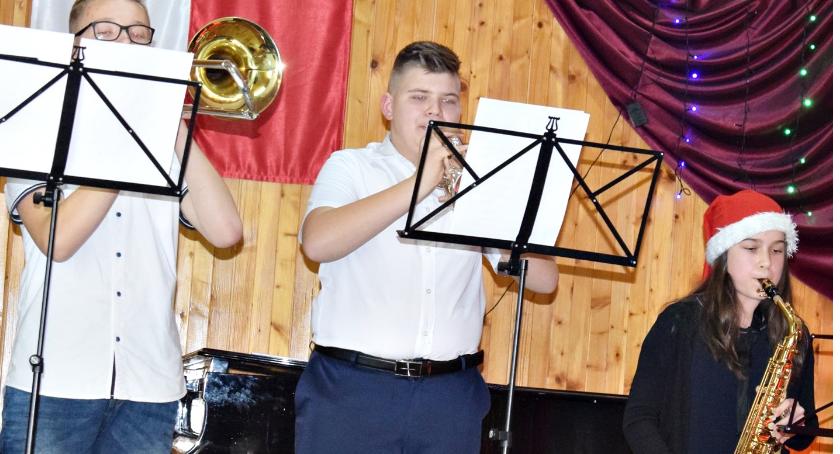 Koncert świąteczny w Szkole Muzycznej - „Jest taki dzień”