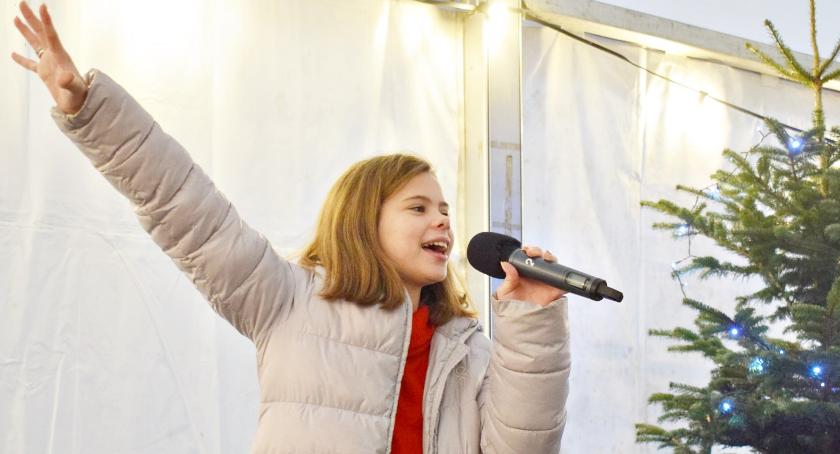 Wigilia miejska w płońskim rynku - „Rocking around”