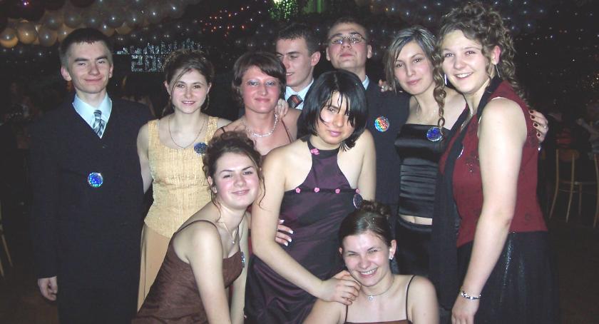 Serial studniówkowy roku 2004 - LO Raciąż