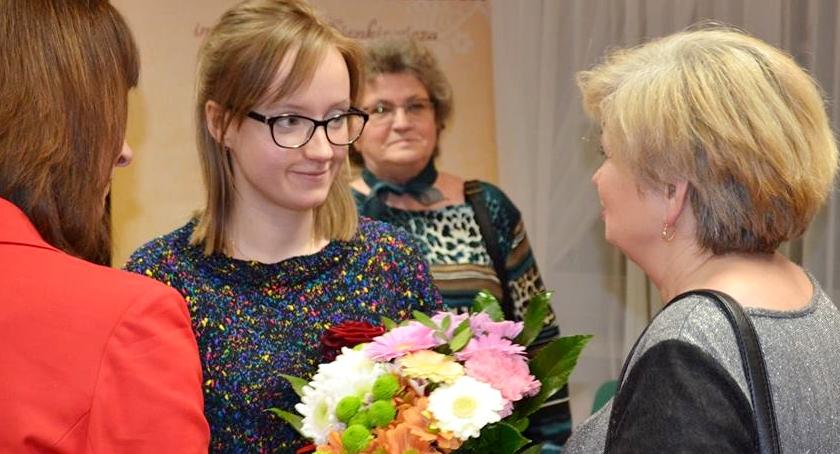 Grafiki Kamili Kasprzykowskiej w bibliotece