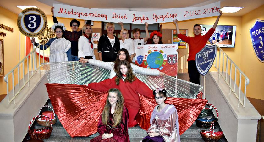 Uczniowie trójki z ojczystym językiem poszli w miasto