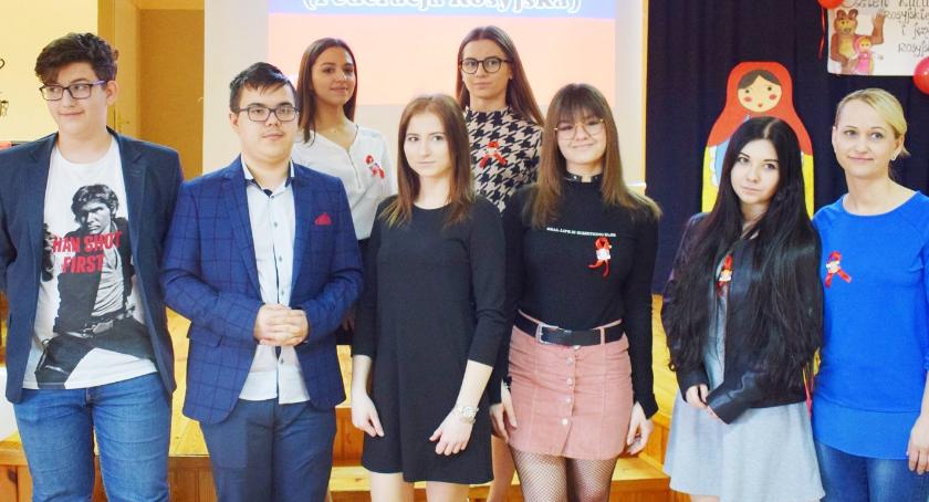 Samowar, matrioszki i koncert - dzień kultury rosyjskiej w ogólniaku