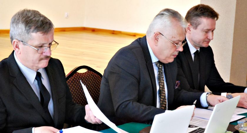 Kredyt na oczyszczalnię ścieków i kanalizację zaciągną