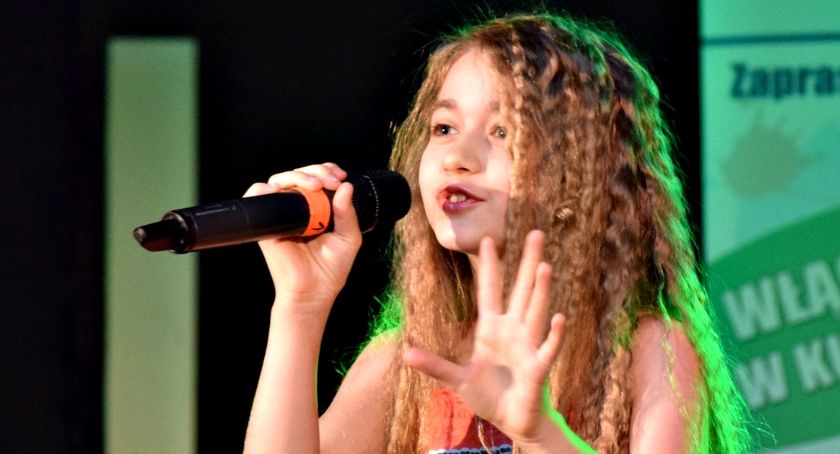 Piosenka jest dobra na wszystko - na scenie Amelia Marciniak