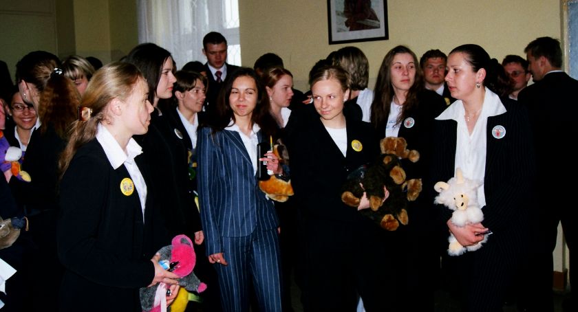 Płońszczak DO JUTRA, czyli wspominajka (MATURA 2004 - Nowe Miasto) - 14.05.2019