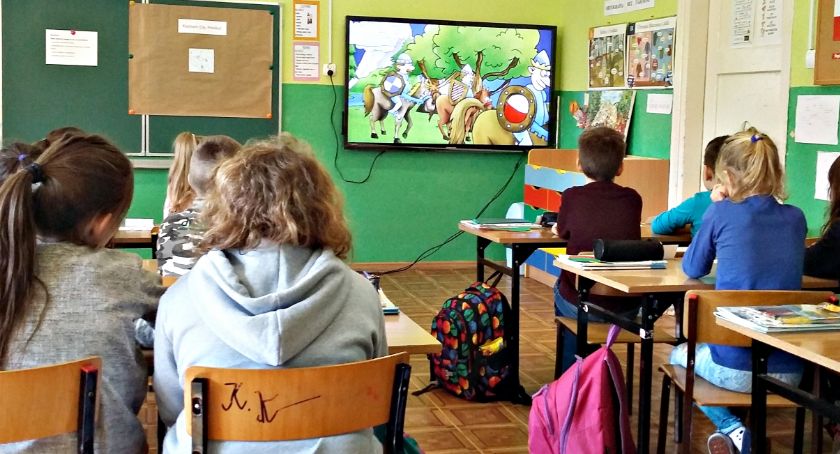 Powstała międzyszkolna sieć