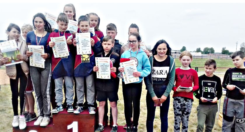Gminna spartakiada lekkoatletyczna w Gralewie
