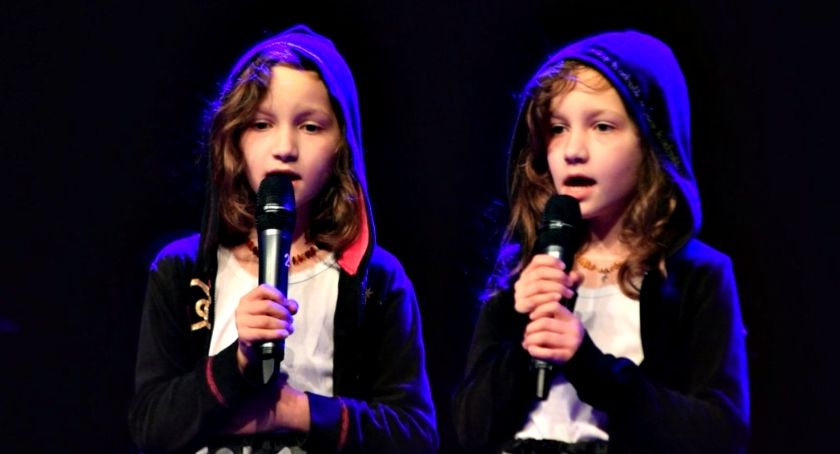 Zaśpiewali w obcych językach - na scenie Zuzanna Nowocińska i Lilly Nowocińska