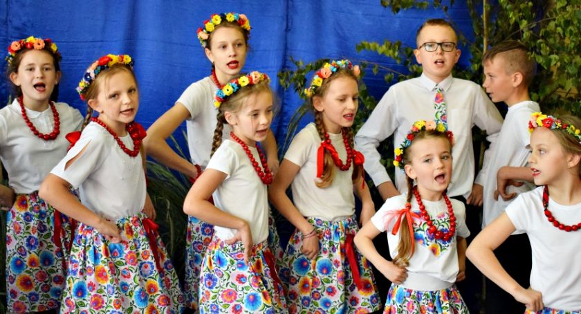 Stróżewiacy na ludowo - „W moim ogródeczku”