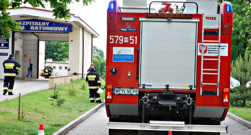 Strażacy ćwiczebnie w szpitalu