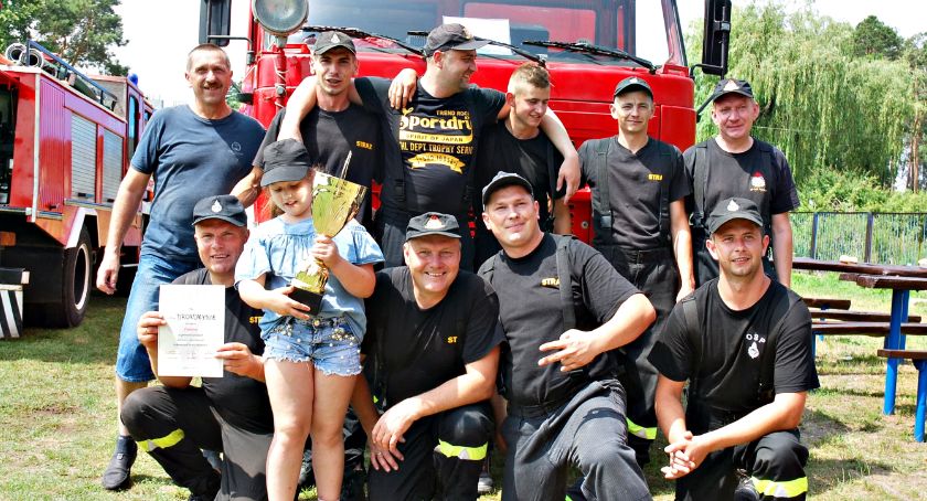 Rywalizacja strażaków - w gminie Sochocin wygrała OSP Drożdżyn