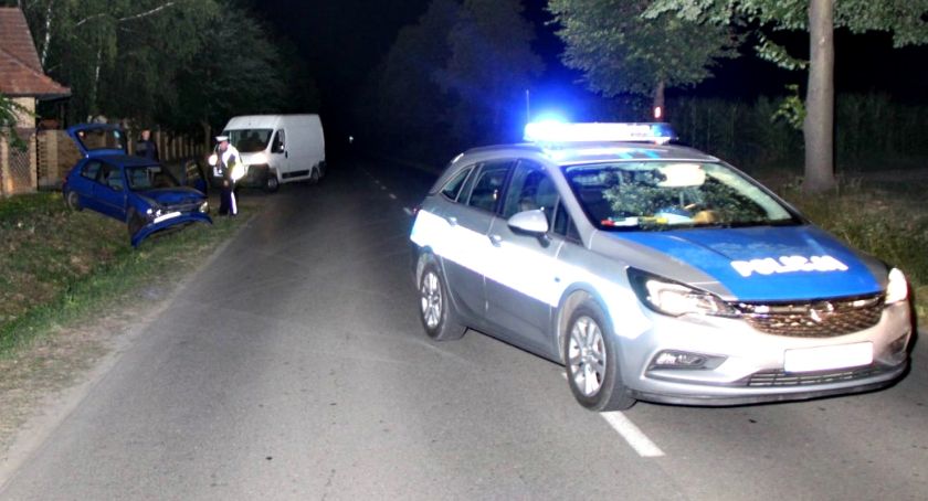 Pościg, uderzenie w radiowóz, a na koniec... mefedron