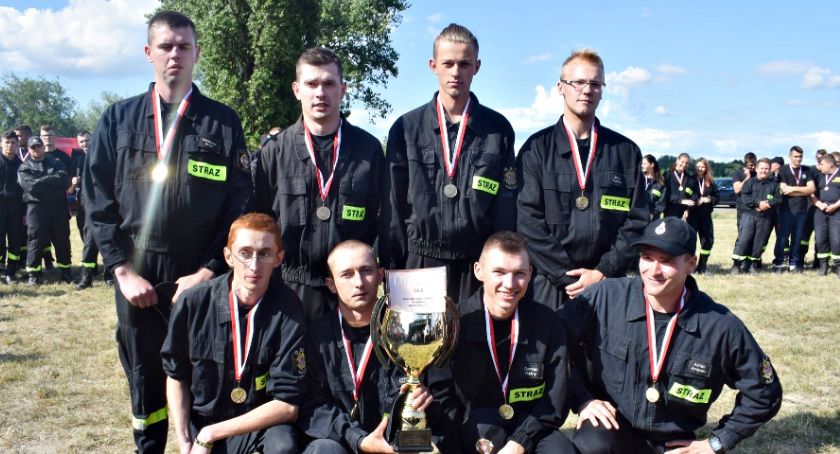 Drużyna OSP Radzymin najlepsza w zawodach gminy Naruszewo