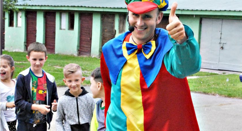 Piknik rodzinny w nowomiejskim parku
