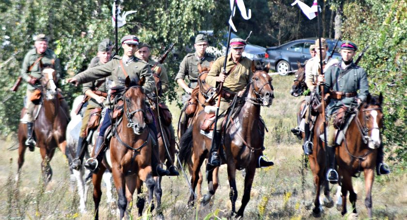Rocznica Bitwy pod Arcelinem - uroczystości, pokaz kawaleryjski i piknik rodzinno-patriotyczny