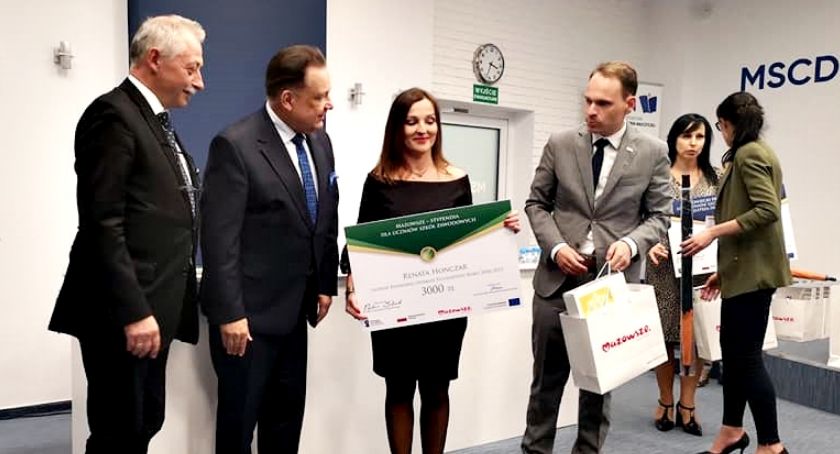 Dwoje nauczycieli wśród 36 najlepszych w konkursie „Opiekun stypendysty”
