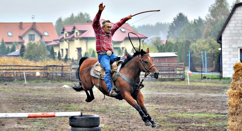 Sochocińskie pokazy konne dla podopiecznych fundacji „Malwa”