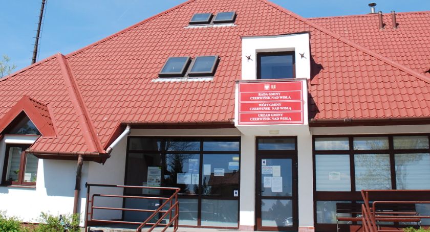 Wójt gminy Czerwińsk informuje o rokowaniach na zbycie nieruchomości oraz wykazie nieruchomości przeznaczonych do  dzierżawy