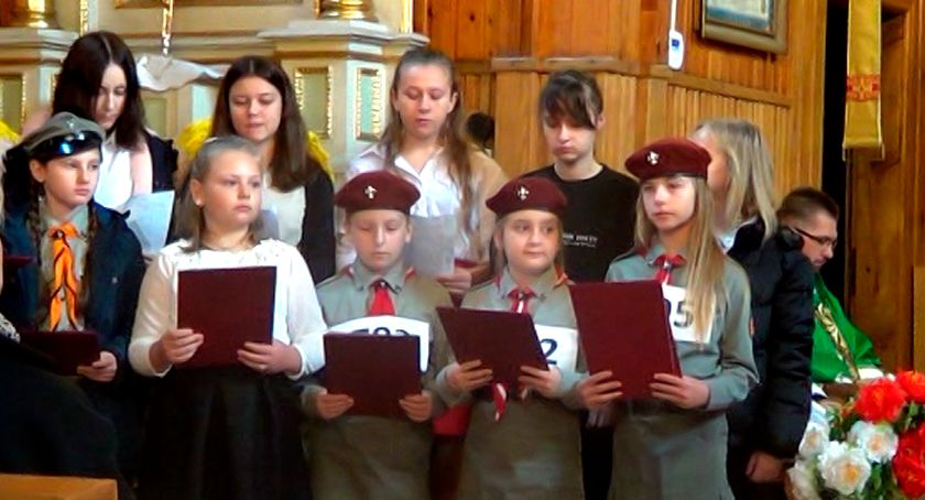 Koncertujemy niepodległościowo - chór SP Chociszewo i „Uwierz Polsko”