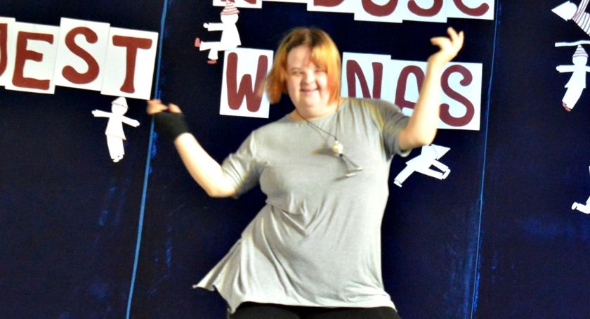 Bo radość jest w nich - na scenie, w solowym tańcu, Olga Skwarska