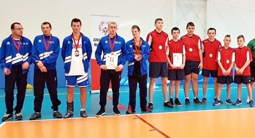 Koszykarskie sukcesy Olimpijczyka i Victorii na finał tego sezonu Olimpiad Specjalnych
