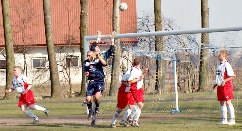 RetroPiłka - kwiecień 2003 - Błękitni Raciąż