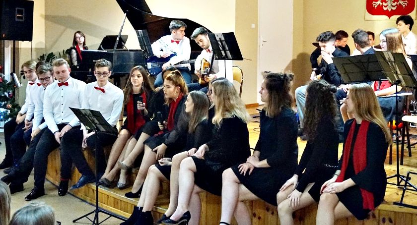 Koncert w LO Płońsk - „Kolęda dla nieobecnych”