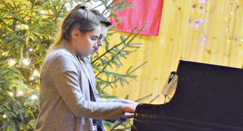 Koncert w Szkole Muzycznej - „Dzisiaj w Betlejem” na fortepian
