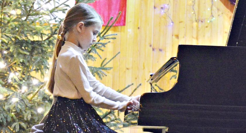 Koncert w Szkole Muzycznej - „Wśród nocnej ciszy” na fortepian